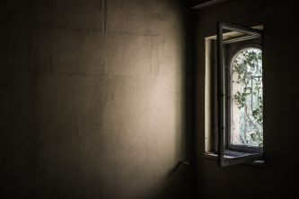 window_1533513_1280.jpg